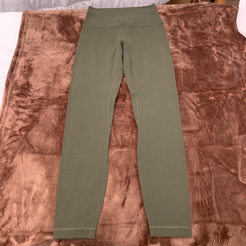 Lulu Lemon leggings